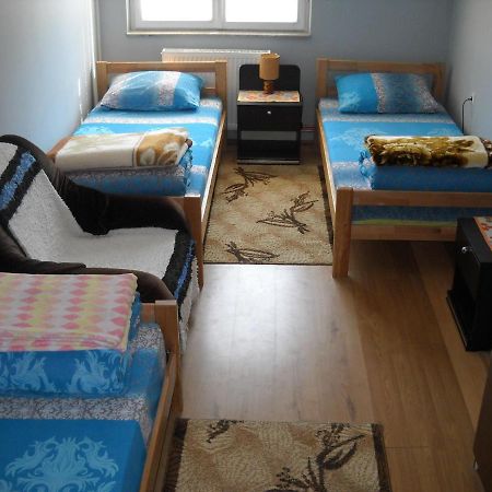 Prenociste Duga Hotel อูชิเซ ภายนอก รูปภาพ